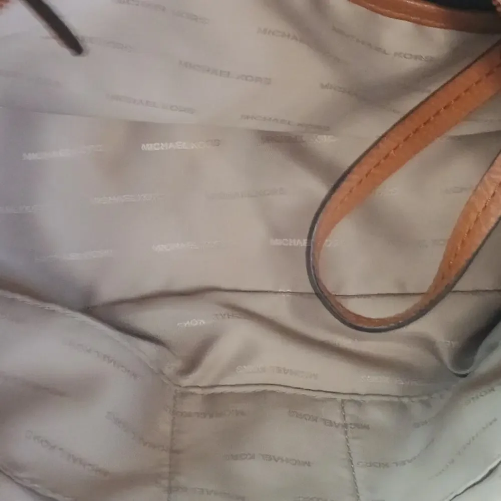 Michael Kors Bedford Pebbled Leather Tote Bag Brown Shoulder Pocket Purse Medium